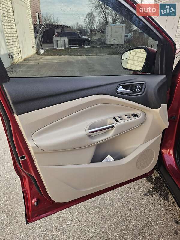 Внедорожник / Кроссовер Ford Escape 2018 в Харькове фото 11 Внедорожник / Кроссовер Ford Escape 2018 в Харькове