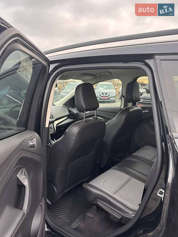 Внедорожник / Кроссовер Ford Escape 2018 в Львове