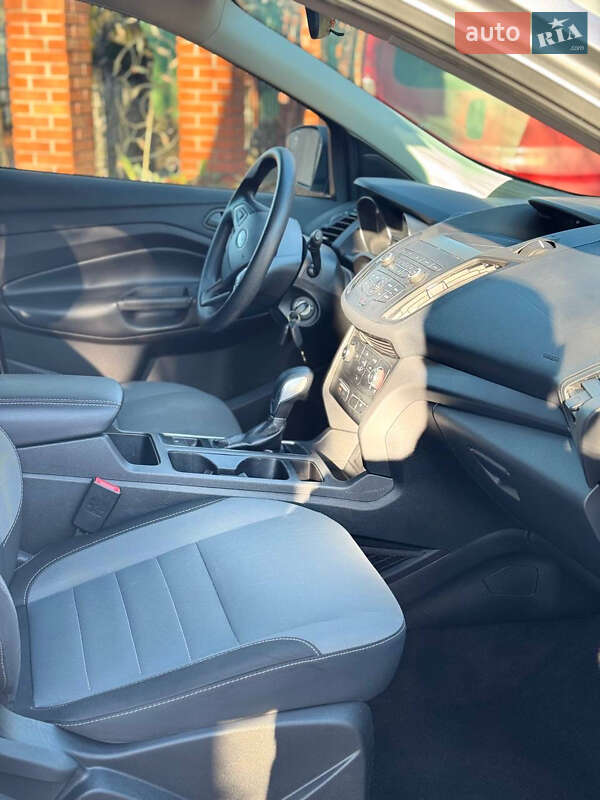 Внедорожник / Кроссовер Ford Escape 2018 в Тернополе фото 12 Внедорожник / Кроссовер Ford Escape 2018 в Тернополе