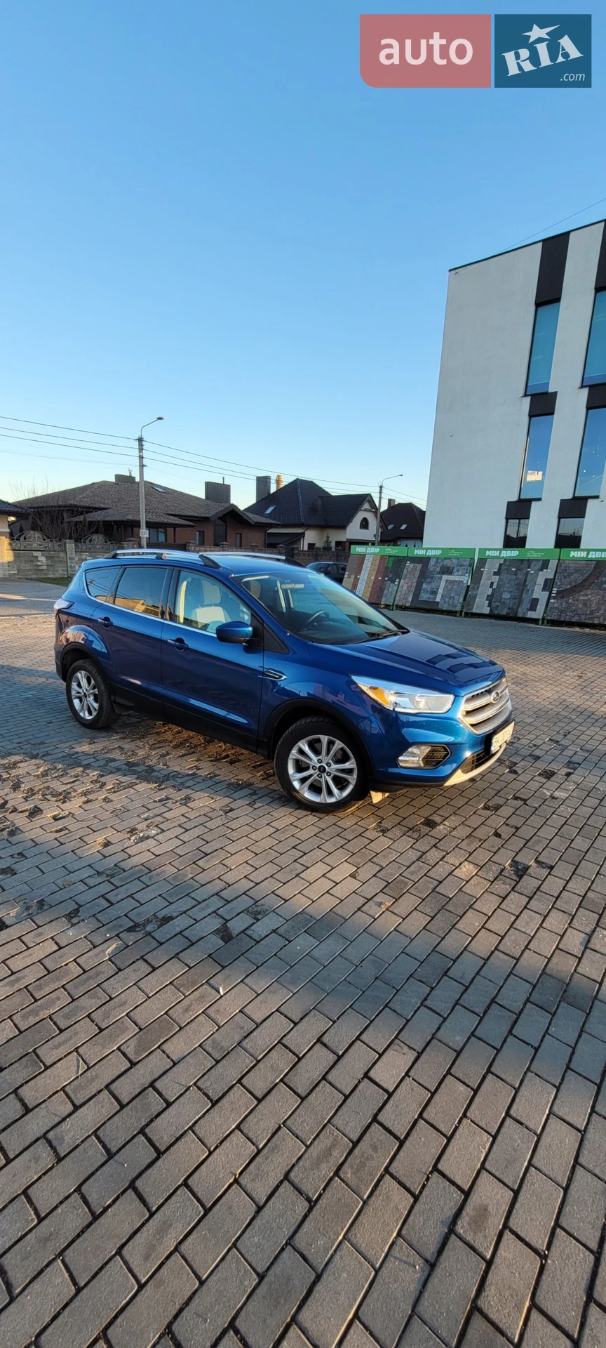 2017 Ford Escape - мініатюра 2