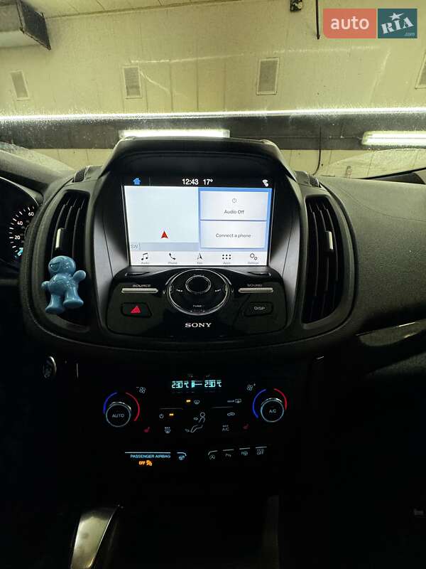 Позашляховик / Кросовер Ford Escape 2017 в Києві