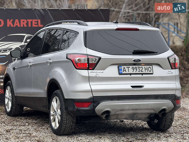Позашляховик / Кросовер Ford Escape 2018 в Івано-Франківську