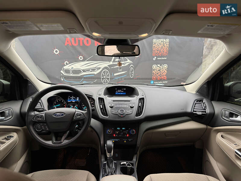 Позашляховик / Кросовер Ford Escape 2018 в Івано-Франківську