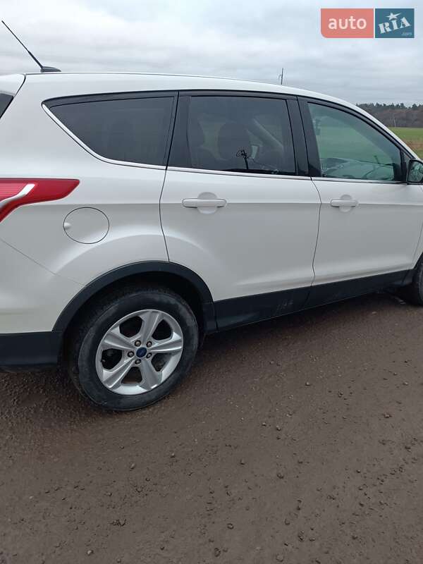 Внедорожник / Кроссовер Ford Escape 2014 в Радивилове фото 3 Внедорожник / Кроссовер Ford Escape 2014 в Радивилове