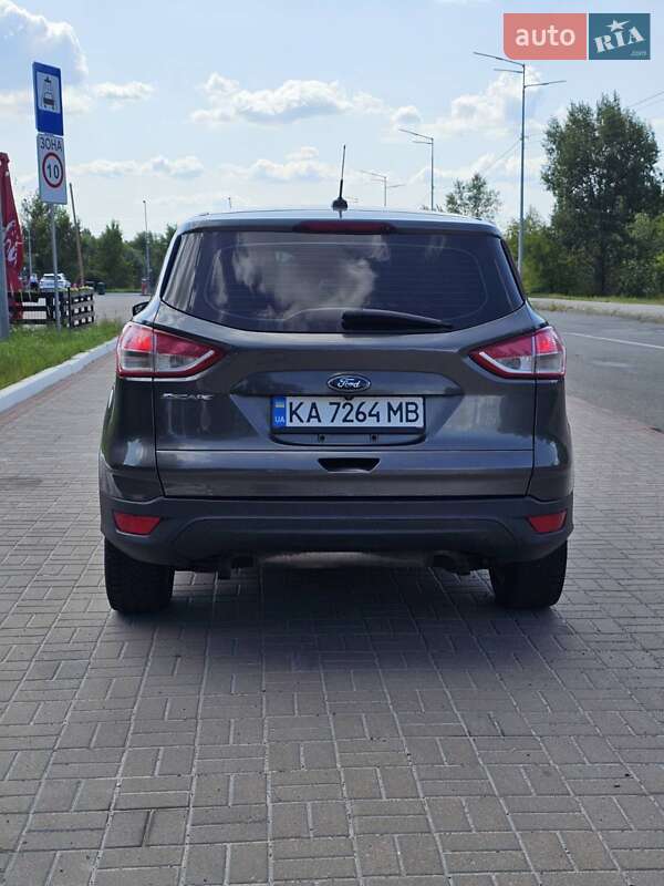Внедорожник / Кроссовер Ford Escape 2015 в Киеве фото 5 Внедорожник / Кроссовер Ford Escape 2015 в Киеве