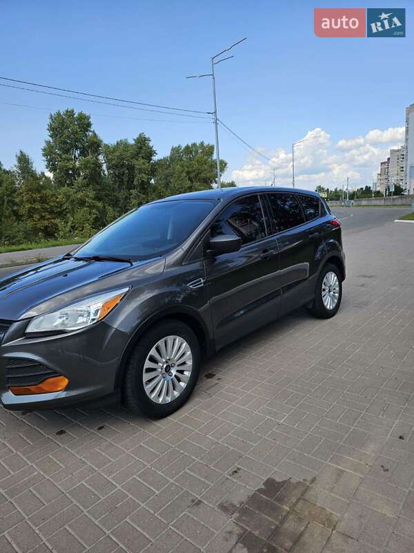 Внедорожник / Кроссовер Ford Escape 2015 в Киеве фото 3 Внедорожник / Кроссовер Ford Escape 2015 в Киеве