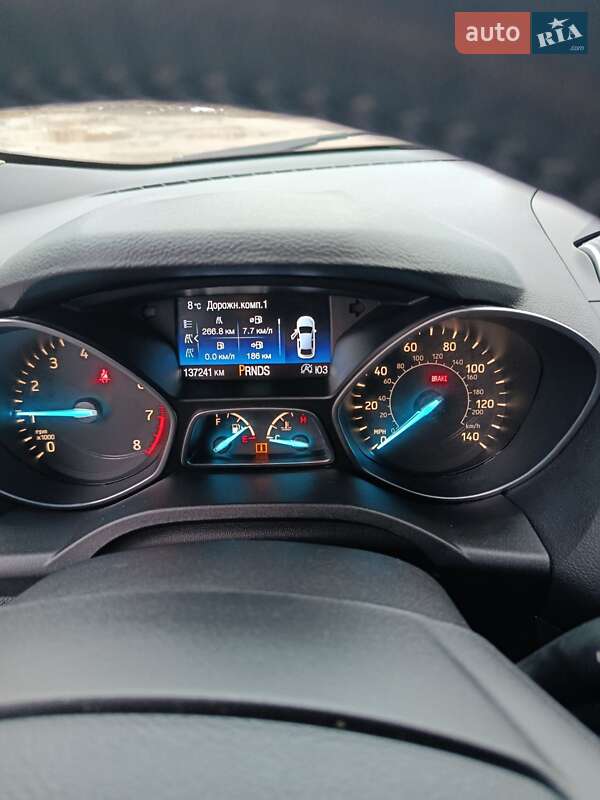 Внедорожник / Кроссовер Ford Escape 2017 в Львове