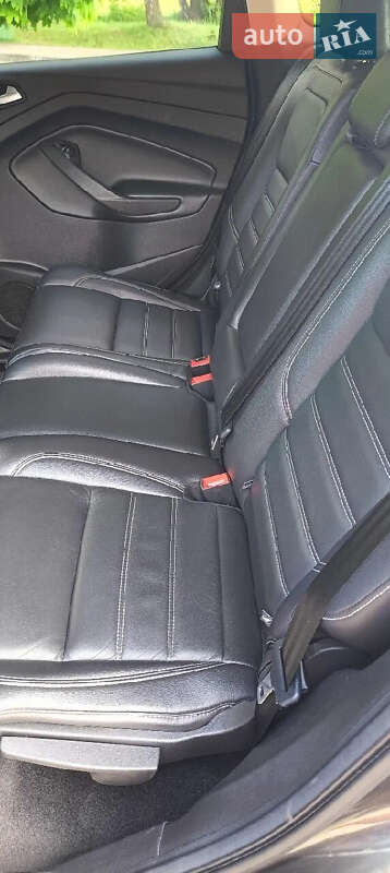 Внедорожник / Кроссовер Ford Escape 2017 в Киеве фото 6 Внедорожник / Кроссовер Ford Escape 2017 в Киеве