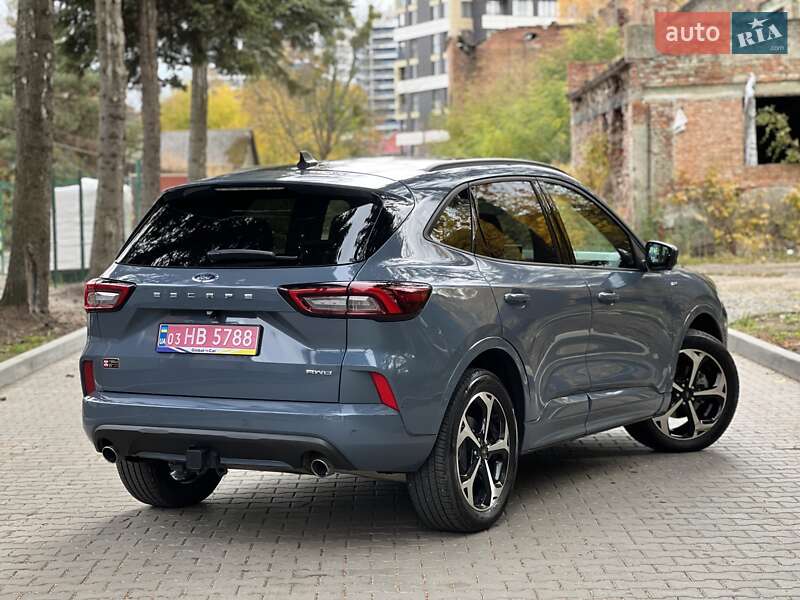 Позашляховик / Кросовер Ford Escape 2023 в Львові