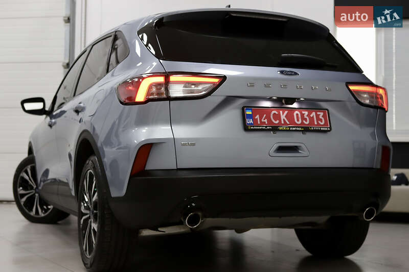 Позашляховик / Кросовер Ford Escape 2023 в Дрогобичі