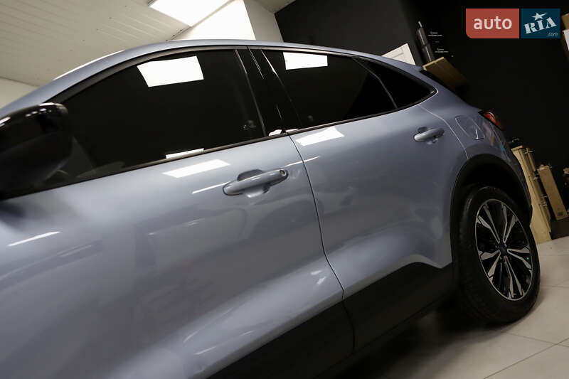 Позашляховик / Кросовер Ford Escape 2023 в Дрогобичі