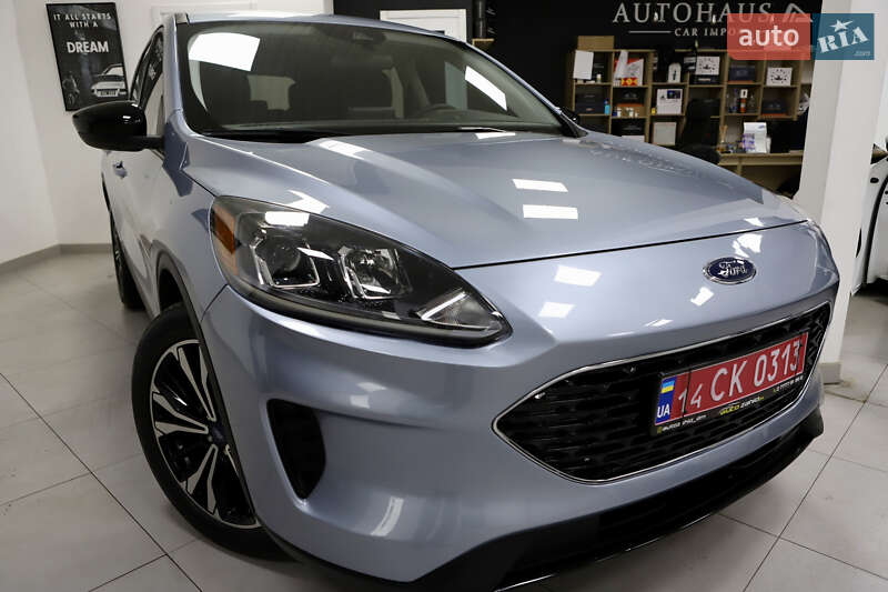 Позашляховик / Кросовер Ford Escape 2023 в Дрогобичі
