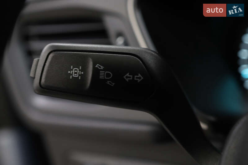 Позашляховик / Кросовер Ford Escape 2023 в Дрогобичі