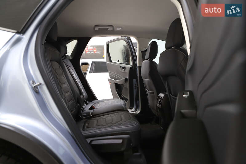 Позашляховик / Кросовер Ford Escape 2023 в Дрогобичі