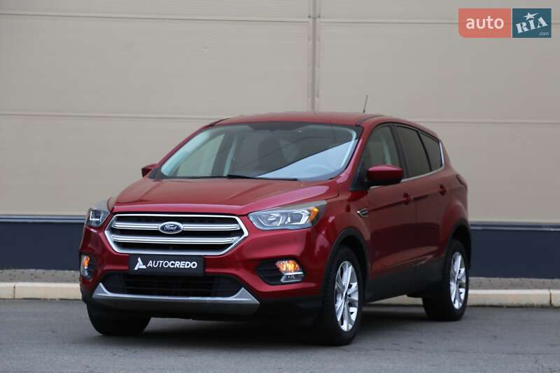 Внедорожник / Кроссовер Ford Escape 2018 в Киеве