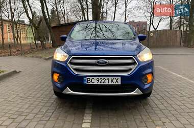 Внедорожник / Кроссовер Ford Escape 2017 в Львове