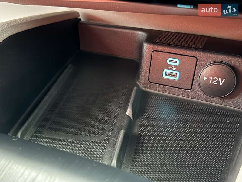 Позашляховик / Кросовер Ford Escape 2023 в Києві