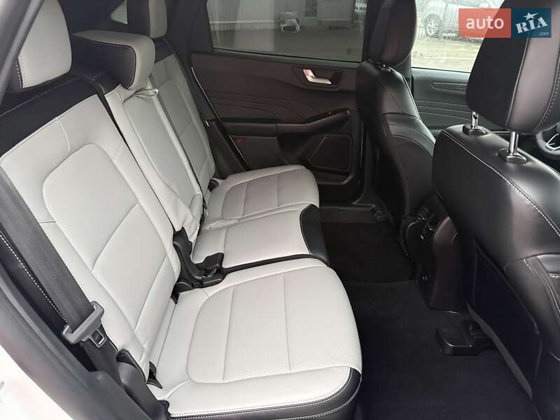 Позашляховик / Кросовер Ford Escape 2023 в Києві