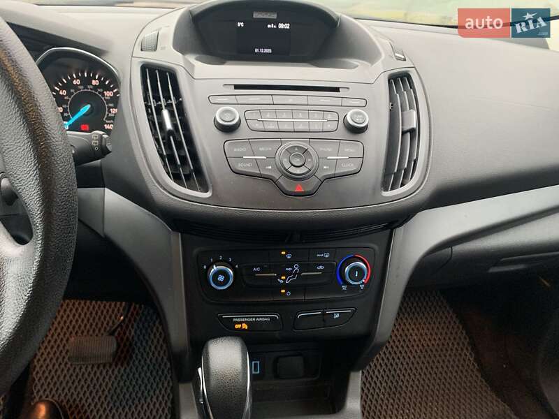 Позашляховик / Кросовер Ford Escape 2017 в Львові