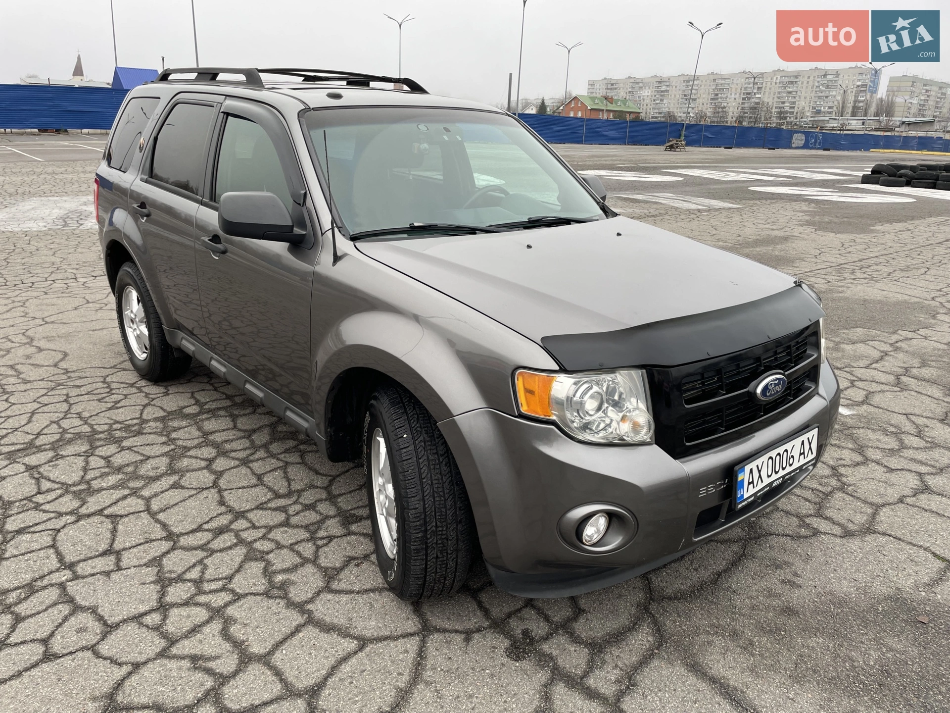 2010 Ford Escape - мініатюра 3