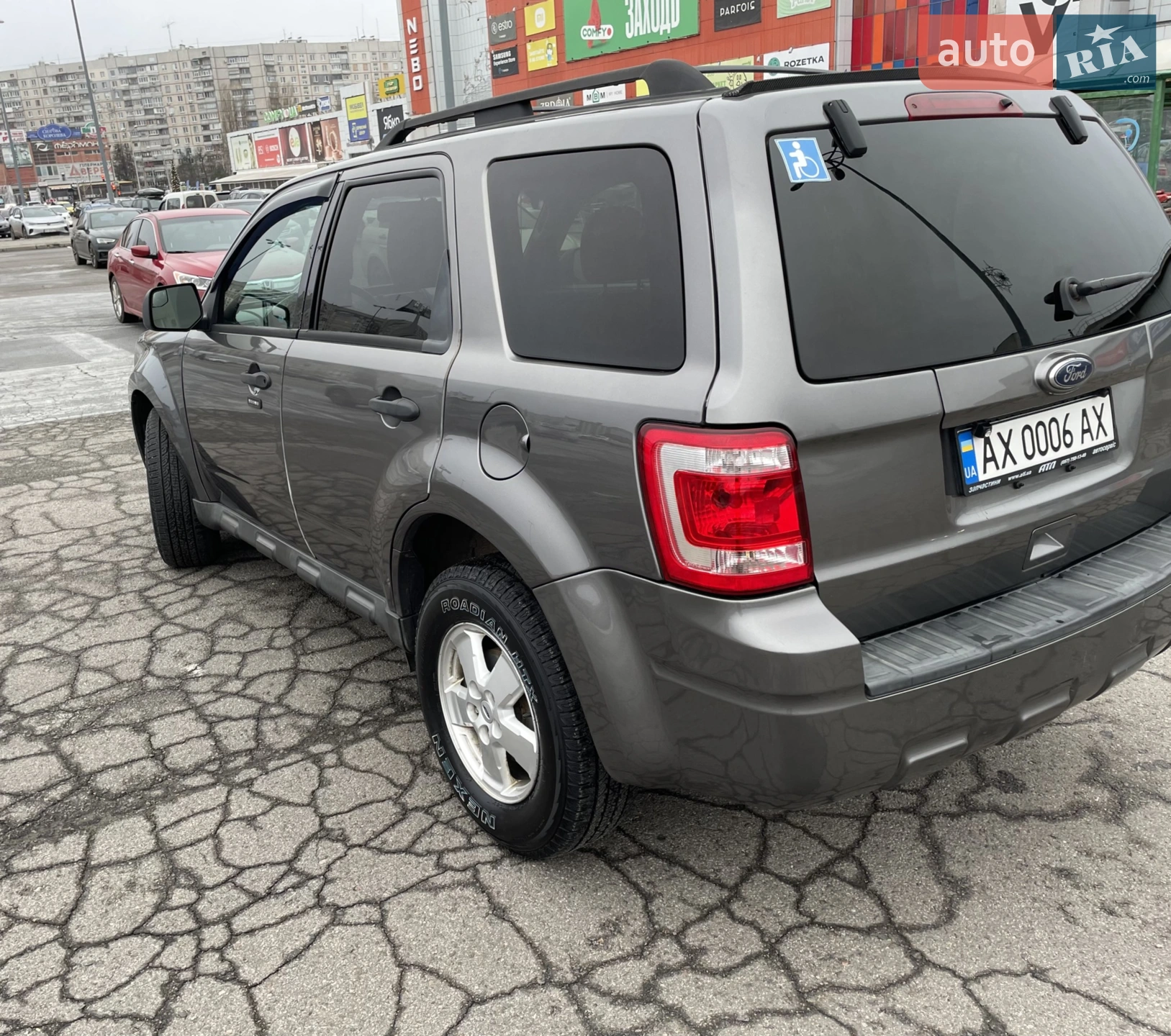 2010 Ford Escape - мініатюра 14