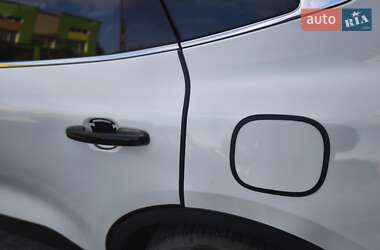 Внедорожник / Кроссовер Ford Escape 2022 в Ивано-Франковске