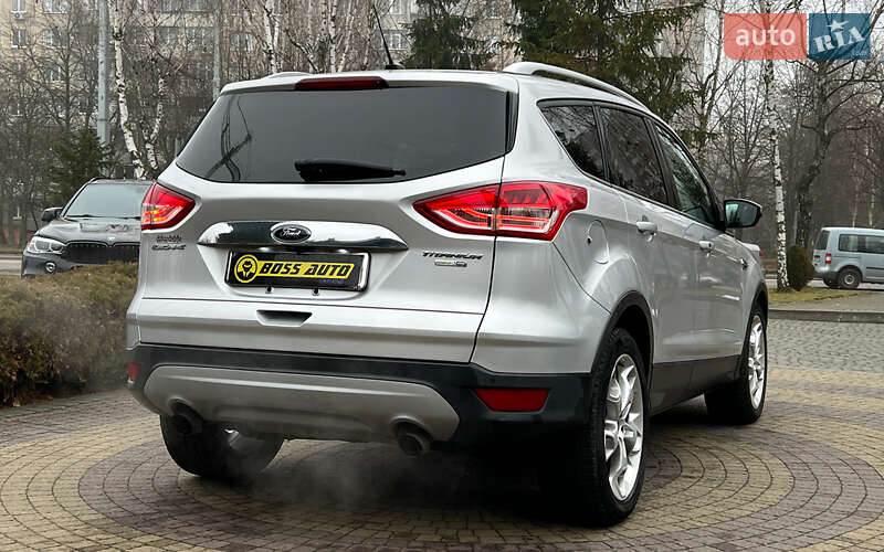 Позашляховик / Кросовер Ford Escape 2015 в Львові