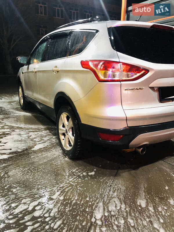 Внедорожник / Кроссовер Ford Escape 2013 в Бердичеве фото 12 Внедорожник / Кроссовер Ford Escape 2013 в Бердичеве