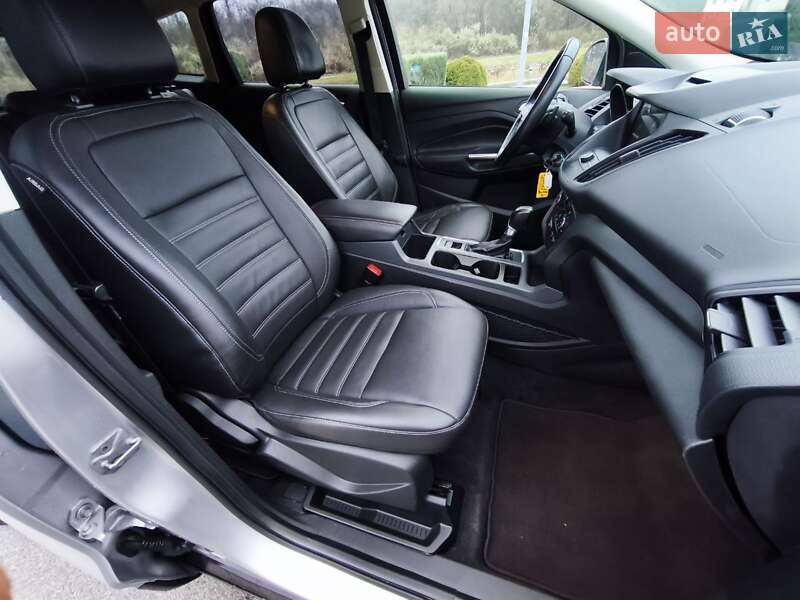 Позашляховик / Кросовер Ford Escape 2016 в Дніпрі фото 11 Позашляховик / Кросовер Ford Escape 2016 в Дніпрі