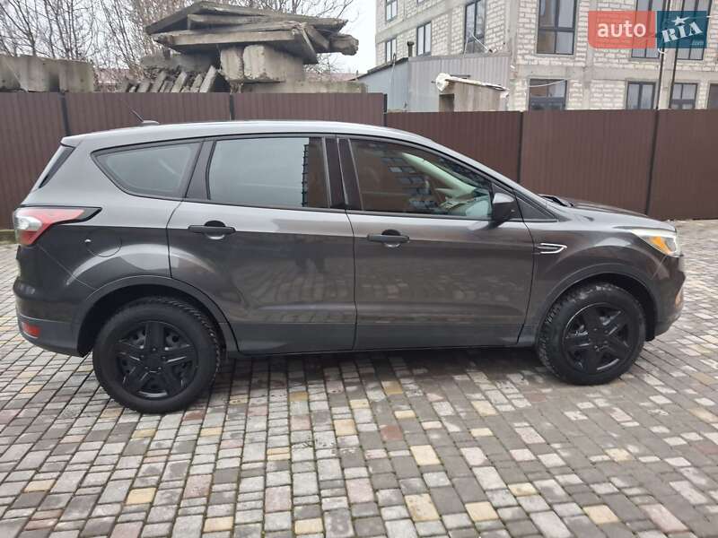Внедорожник / Кроссовер Ford Escape 2017 в Каменец-Подольском фото 6 Внедорожник / Кроссовер Ford Escape 2017 в Каменец-Подольском