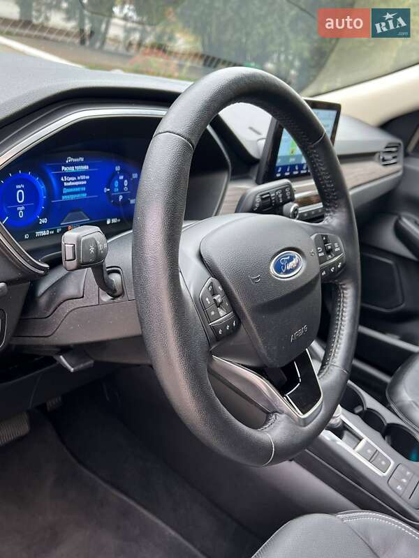 Внедорожник / Кроссовер Ford Escape 2020 в Днепре