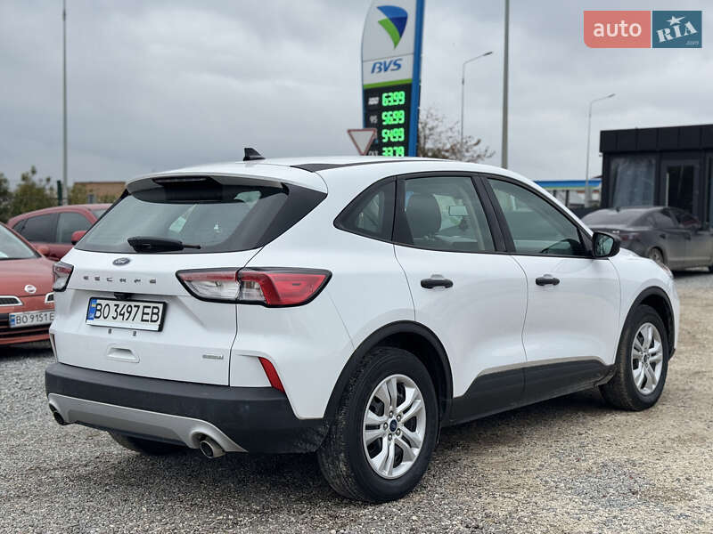 Позашляховик / Кросовер Ford Escape 2019 в Тернополі