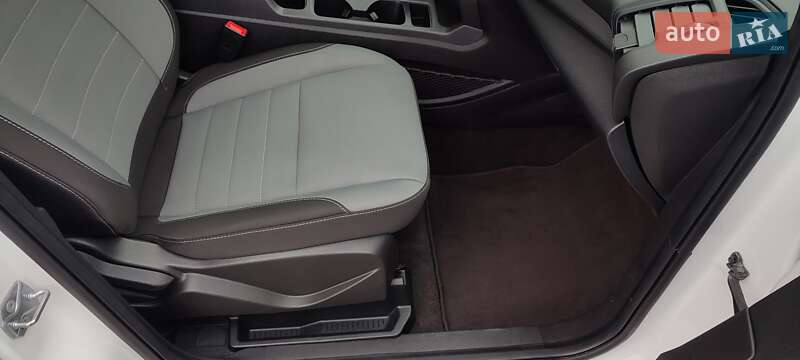 Внедорожник / Кроссовер Ford Escape 2018 в Днепре фото 33 Внедорожник / Кроссовер Ford Escape 2018 в Днепре