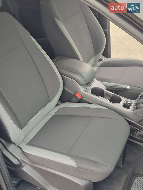 Внедорожник / Кроссовер Ford Escape 2015 в Харькове фото 11 Внедорожник / Кроссовер Ford Escape 2015 в Харькове