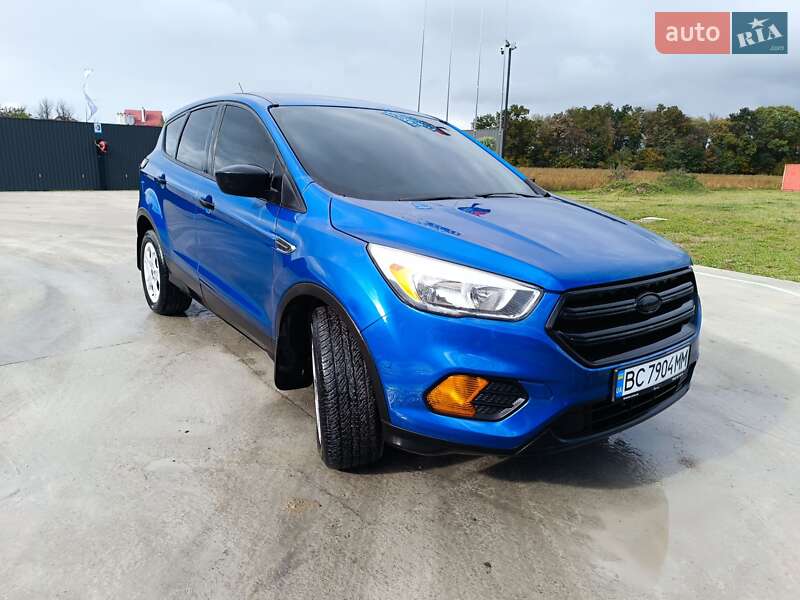 Внедорожник / Кроссовер Ford Escape 2016 в Львове