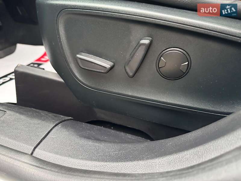 Позашляховик / Кросовер Ford Escape 2019 в Запоріжжі