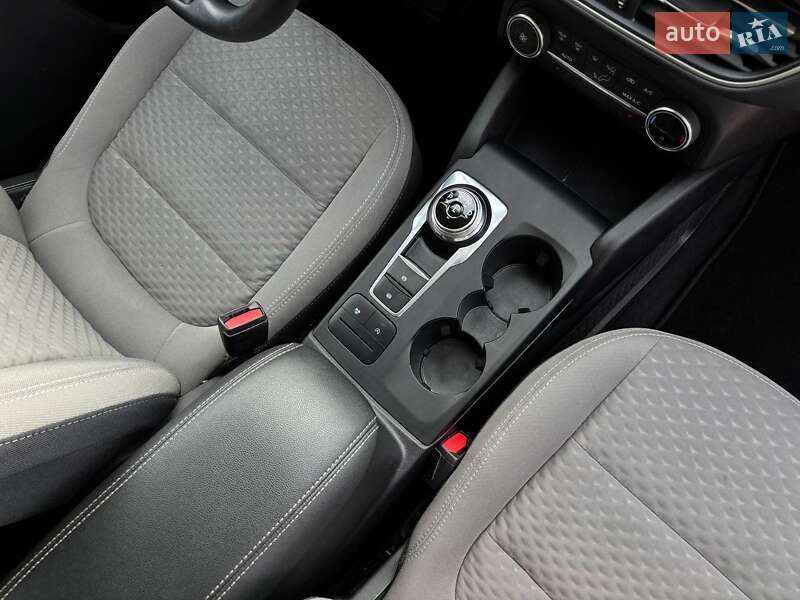 Внедорожник / Кроссовер Ford Escape 2019 в Стрые фото 35 Внедорожник / Кроссовер Ford Escape 2019 в Стрые