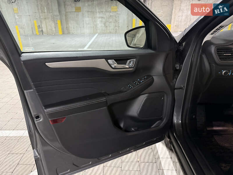 Внедорожник / Кроссовер Ford Escape 2021 в Тернополе фото 27 Внедорожник / Кроссовер Ford Escape 2021 в Тернополе