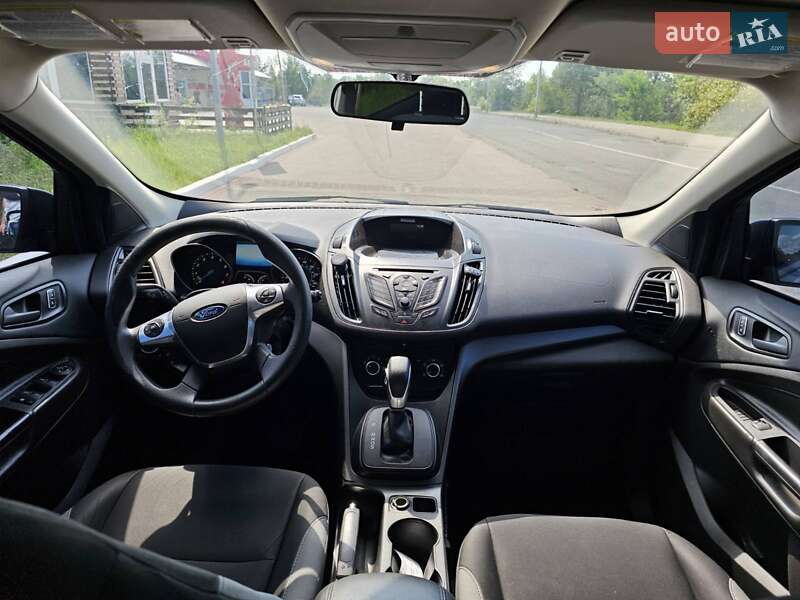Внедорожник / Кроссовер Ford Escape 2015 в Киеве