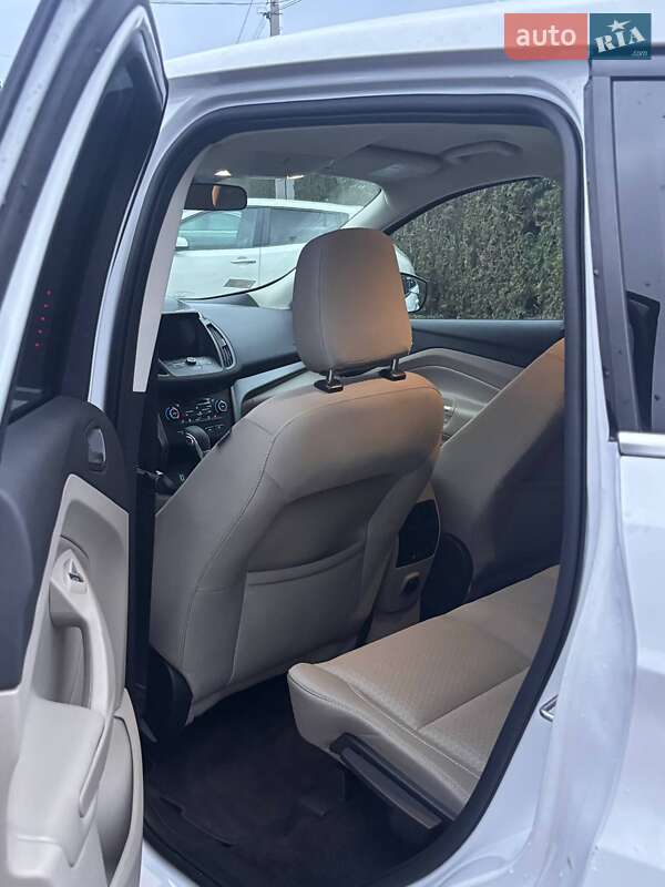 Внедорожник / Кроссовер Ford Escape 2019 в Львове фото 15 Внедорожник / Кроссовер Ford Escape 2019 в Львове