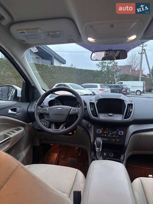 Внедорожник / Кроссовер Ford Escape 2019 в Львове фото 13 Внедорожник / Кроссовер Ford Escape 2019 в Львове