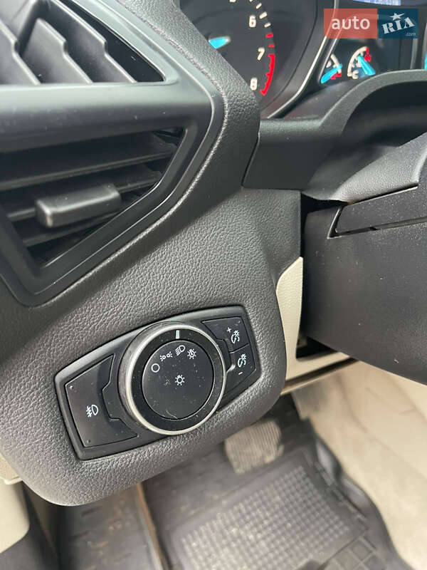Внедорожник / Кроссовер Ford Escape 2014 в Харькове фото 13 Внедорожник / Кроссовер Ford Escape 2014 в Харькове