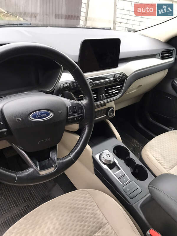 Позашляховик / Кросовер Ford Escape 2020 в Шептицькому фото 29 Позашляховик / Кросовер Ford Escape 2020 в Шептицькому