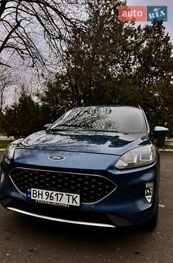 Внедорожник / Кроссовер Ford Escape 2020 в Одессе