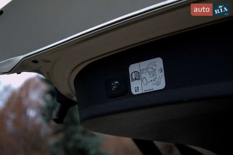 Позашляховик / Кросовер Ford Escape 2017 в Житомирі фото 37 Позашляховик / Кросовер Ford Escape 2017 в Житомирі