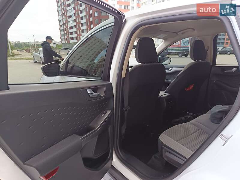 Внедорожник / Кроссовер Ford Escape 2020 в Тернополе фото 12 Внедорожник / Кроссовер Ford Escape 2020 в Тернополе