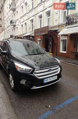 Позашляховик / Кросовер Ford Escape 2018 в Вінниці