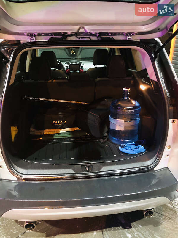 Внедорожник / Кроссовер Ford Escape 2013 в Бердичеве фото 27 Внедорожник / Кроссовер Ford Escape 2013 в Бердичеве