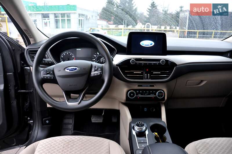 Позашляховик / Кросовер Ford Escape 2020 в Львові фото 23 Позашляховик / Кросовер Ford Escape 2020 в Львові