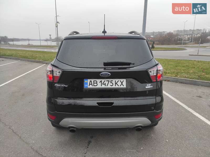 Внедорожник / Кроссовер Ford Escape 2018 в Виннице